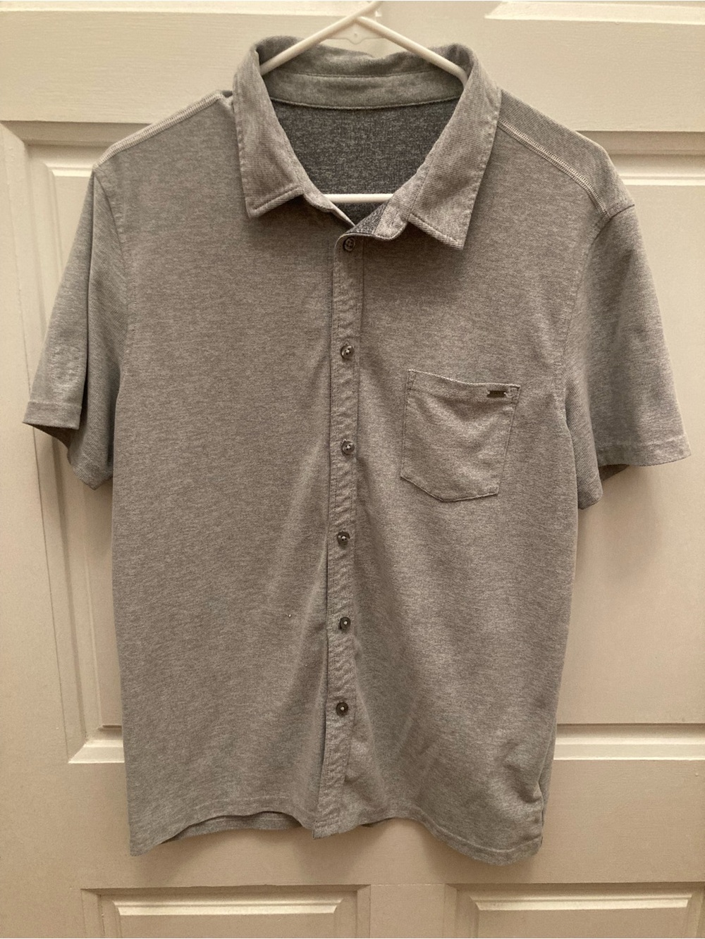 Vuori Heather Gray Short-Sleeve Button-Down Shirt